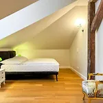 Boutique Le Theatre *