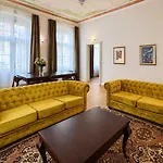 Boutique Le Theatre