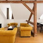 Boutique Le Theatre Lejlighed