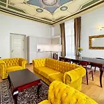 Daire Boutique Le Theatre *