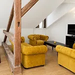 Boutique Le Theatre Daire *