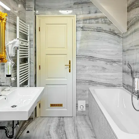Apartment Le Theatre